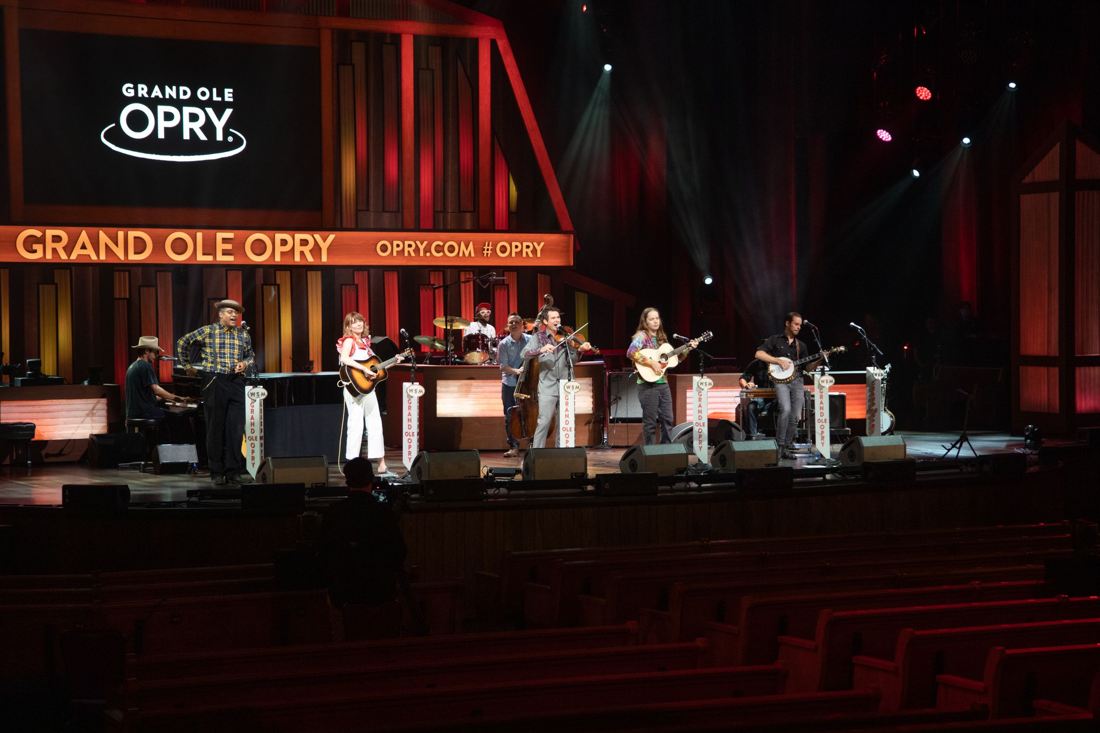 Live - Opry Old Crow Medicine Show Dom Flemons Billy Strings & Molly Tuttle