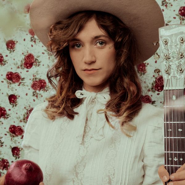 Holler Country Music