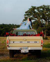 Holler Country Music