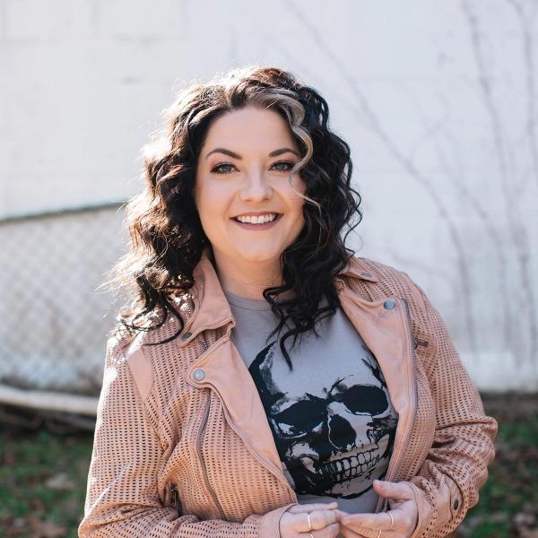 Artist - Ashley McBryde 1