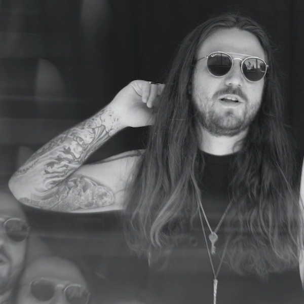 Holler Country Music