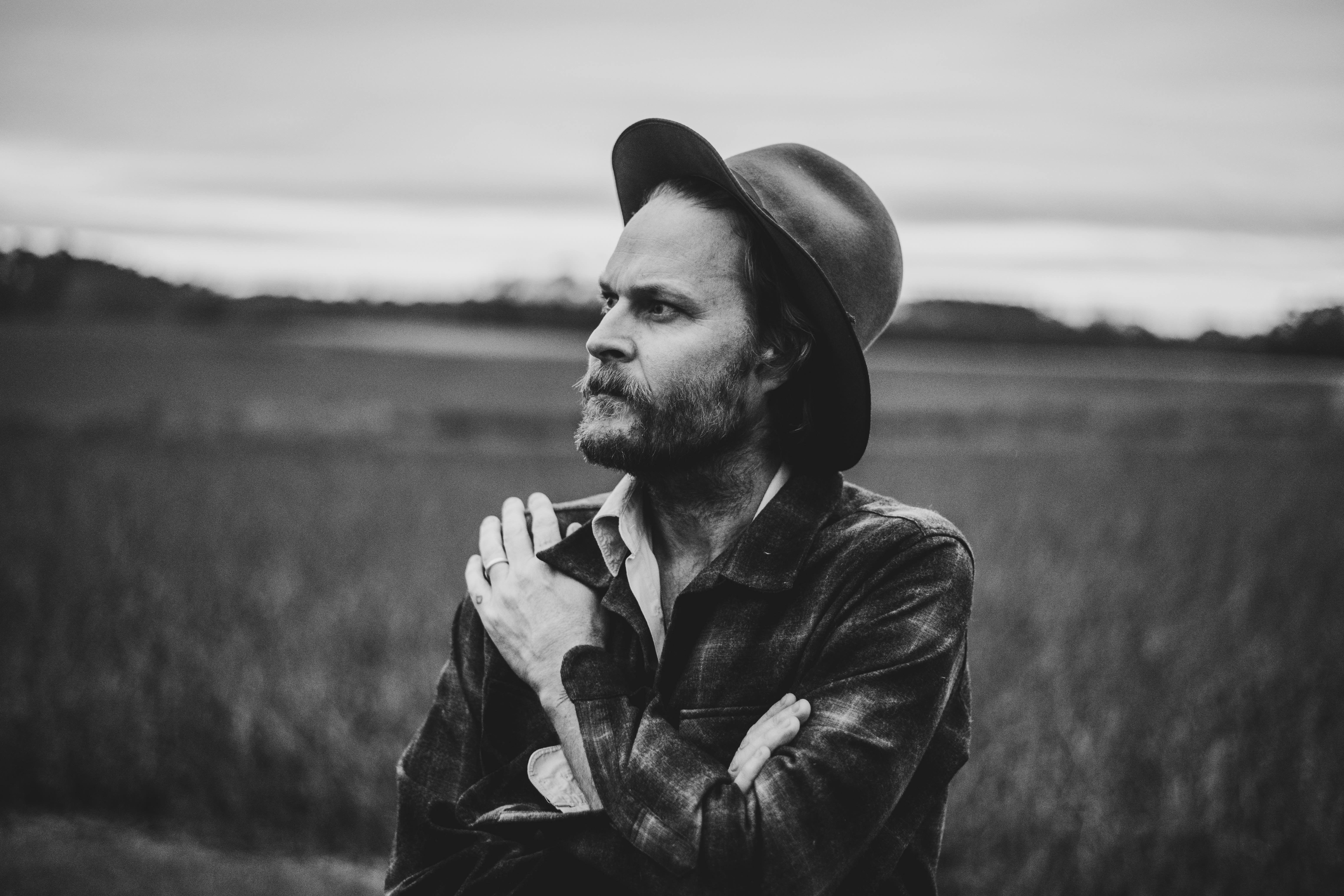 Photo of Americana artist hiss golden messenger 