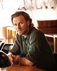 Artist - Dierks Bentley 1