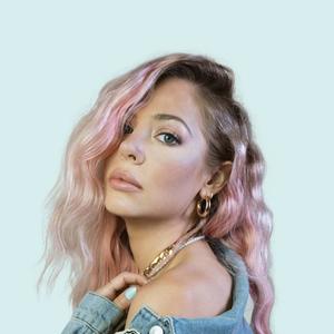 Holler Country Music