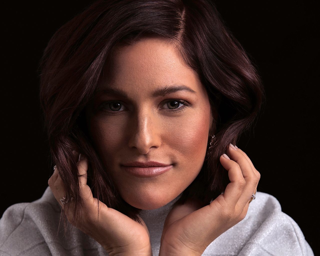 Holler Country Music