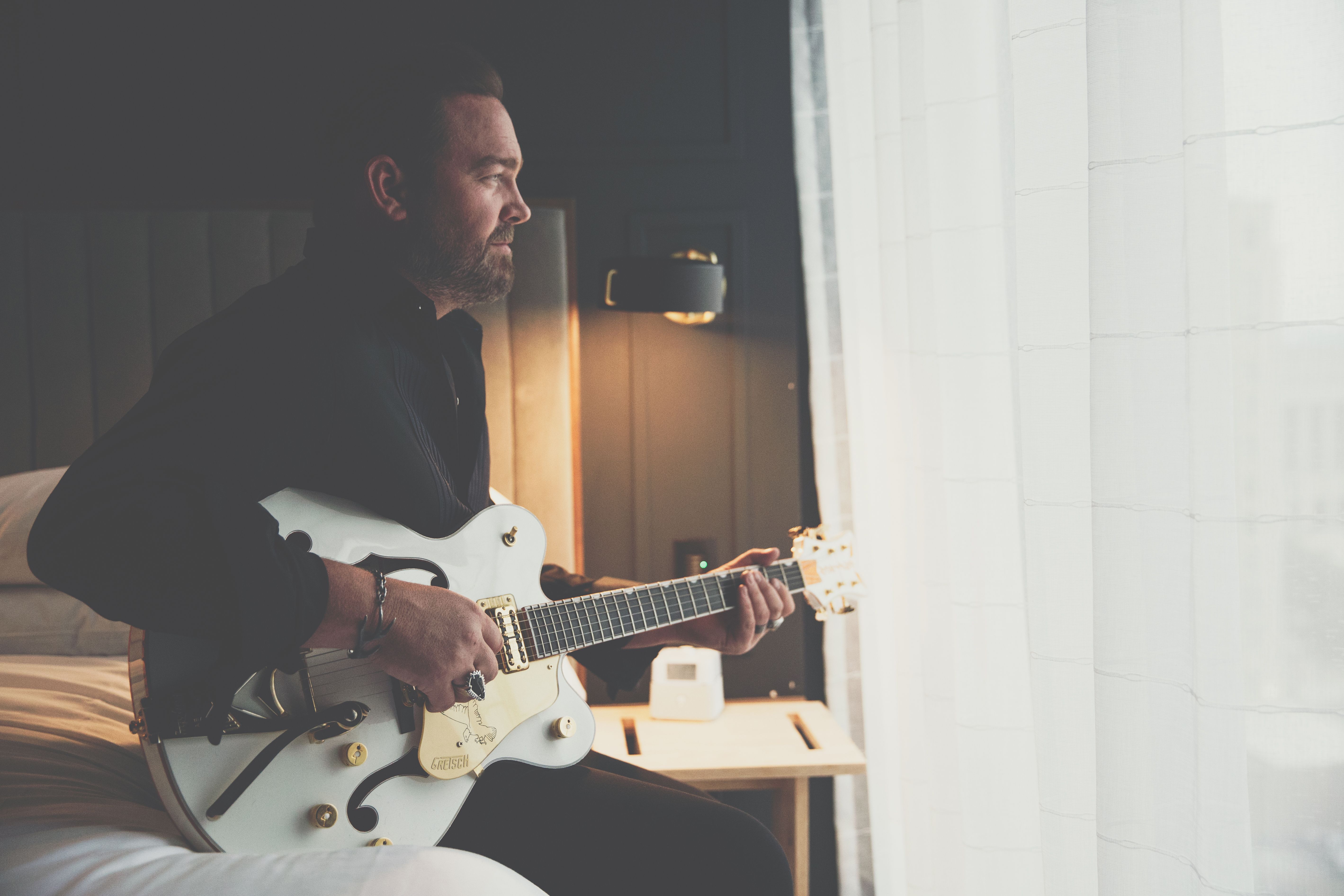 Holler Country Music