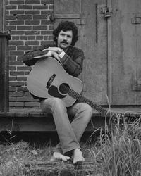 Holler Country Music