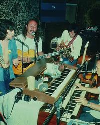 Holler Country Music