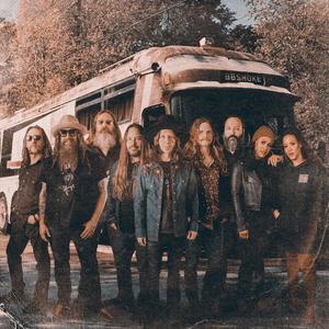 Holler Country Music