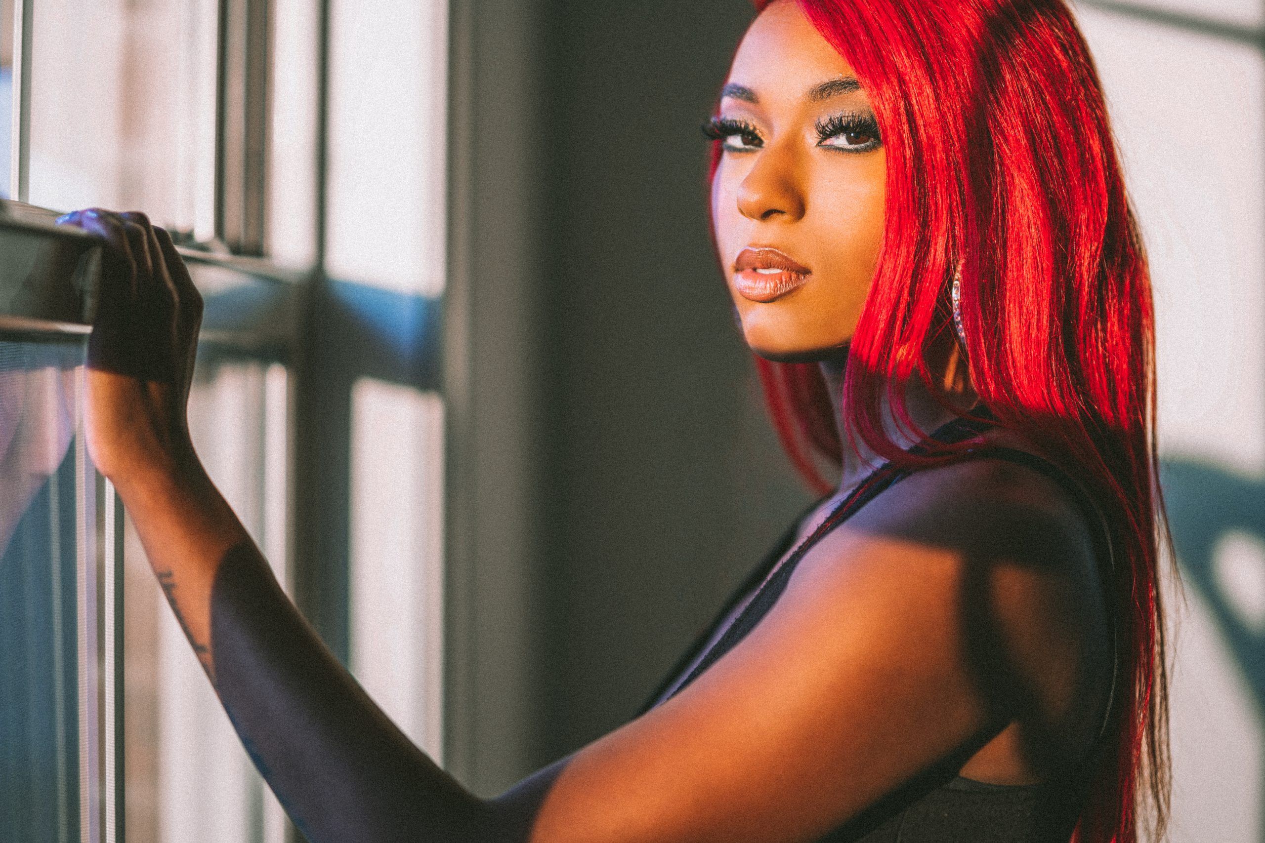 Reyna Roberts Country Singer