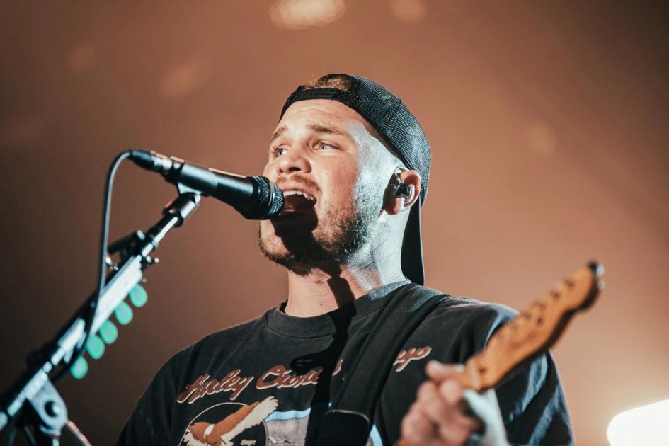 Zach bryan confirms title of new album the great american bar scene