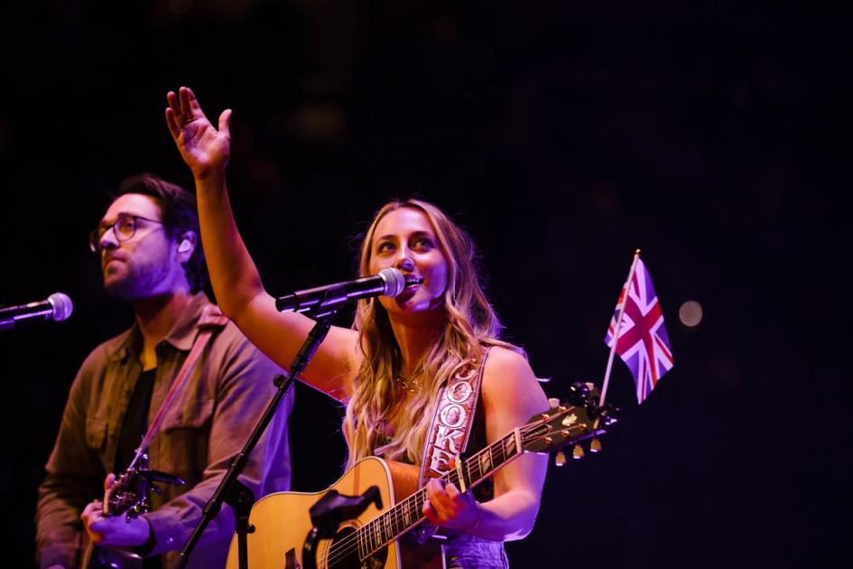 grand-ole-opry-march-2023-tickets-and-performers-holler