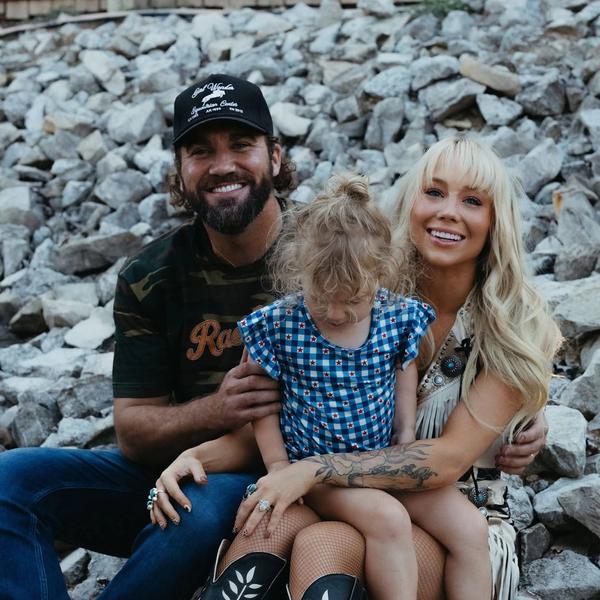 RaeLynn Files for Divorce From Husband Josh Davis and Asks for Privacy From  Fans | Holler