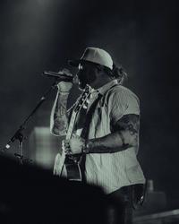 Artist - Koe Wetzel 6