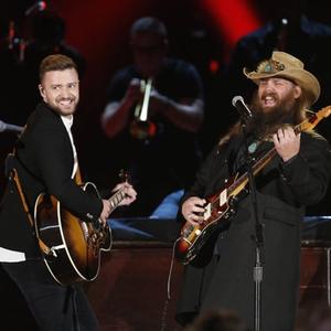 Chris Stapleton performing with Justin Timberlake at the 2025 CMA Awards