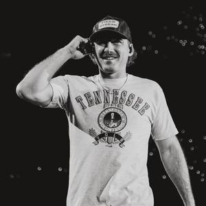 Morgan Wallen wearing a Tennessee tee