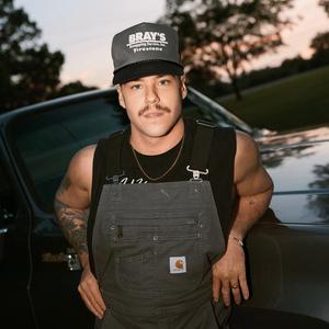 Holler Country Music