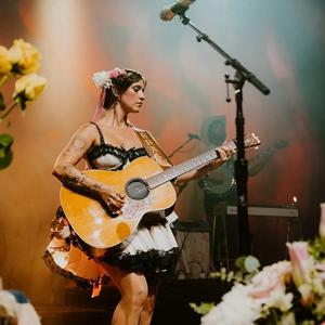 Sierra Ferrell performing in 2026