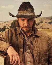 Luke Grimes in Yellowstone