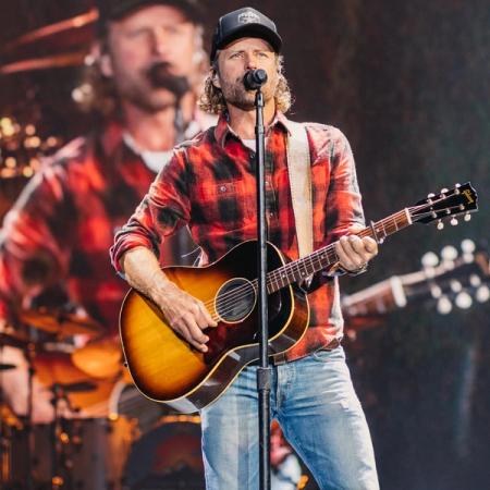 Artist - Dierks Bentley 2