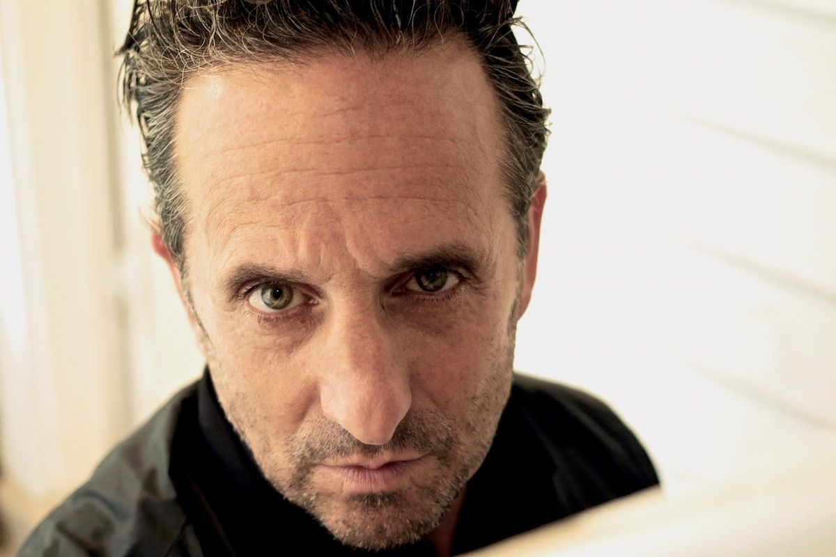 Holler Country Music