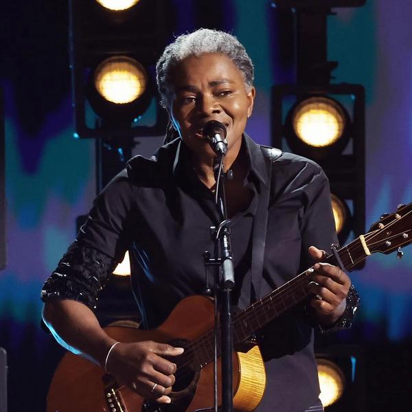 Tracy Chapman performing at the 2024 Grammys