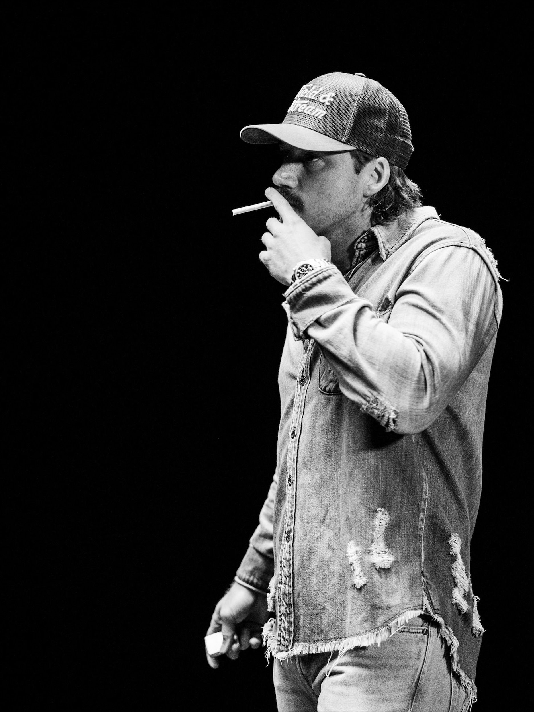 WATCH: Morgan Wallen's Love Life Goes Up in Smoke in New Music Video for '20  Cigarettes'