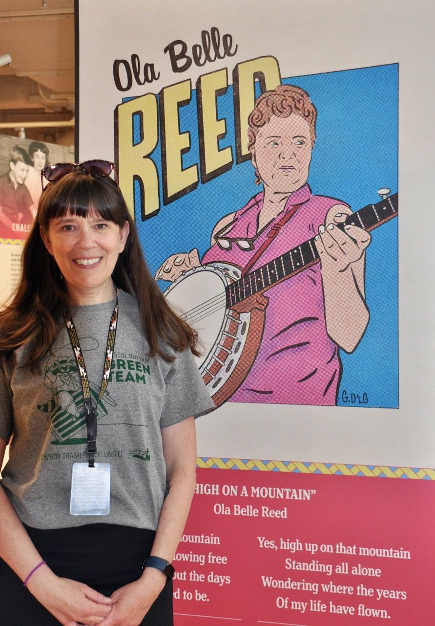 Holler Country Music