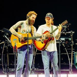 Post Malone performing with Billy Strings