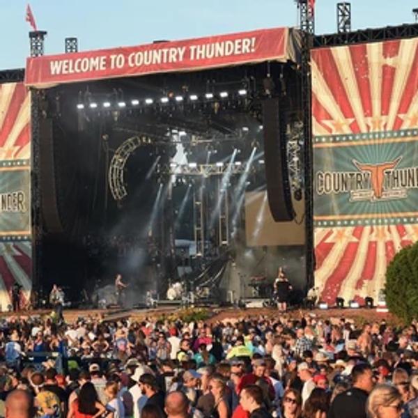 Country Thunder Wisconsin