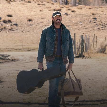 Riley Green appearing in Marshals 