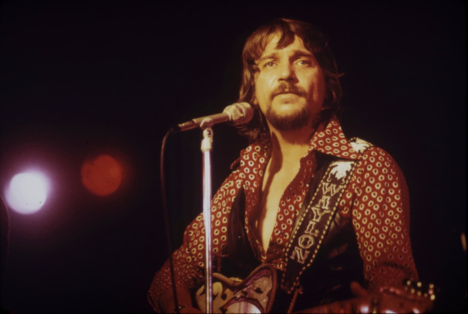 <p>Waylon Jennings for Songbird</p>