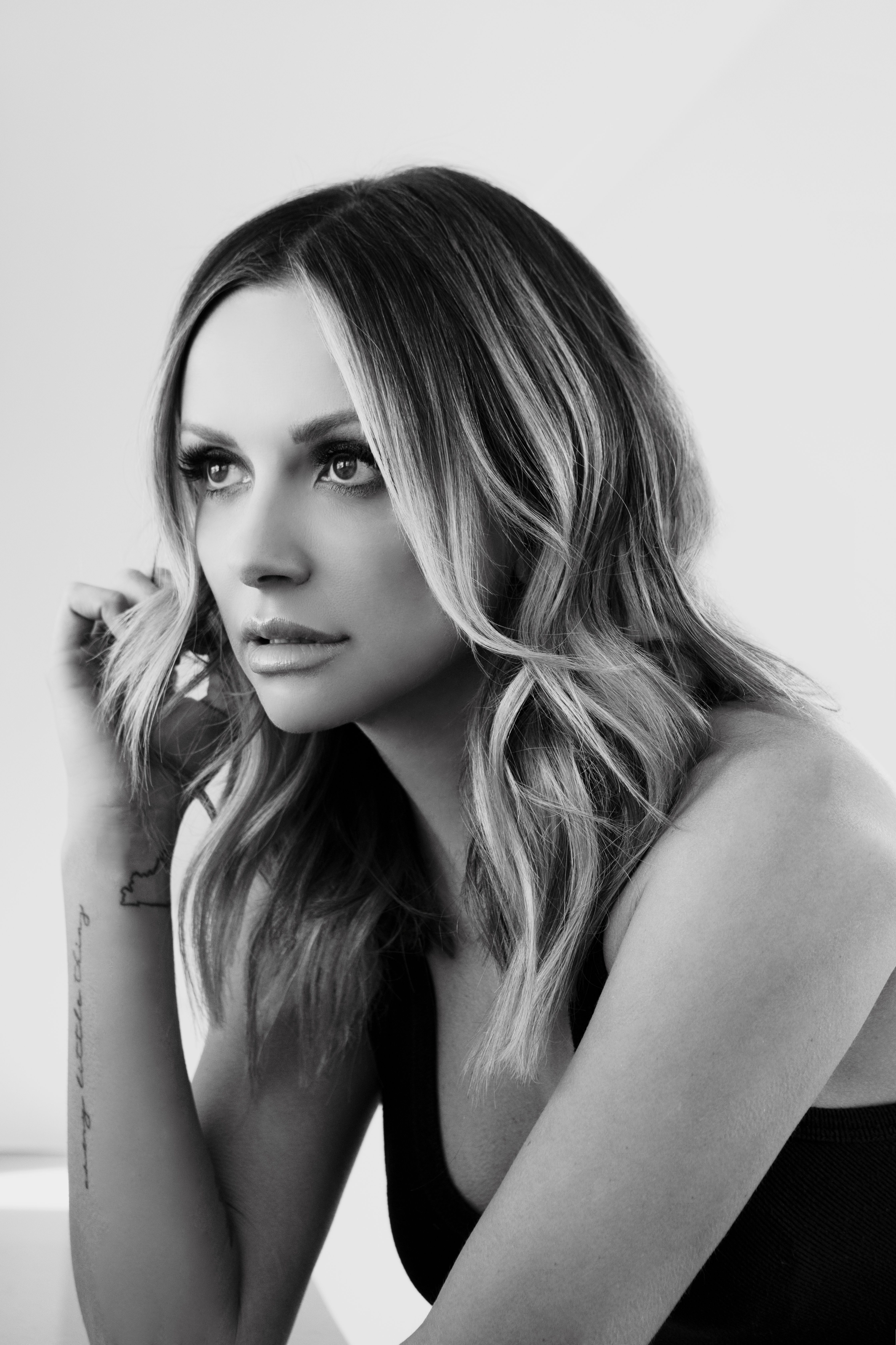 Holler Country Music