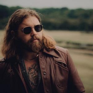 Holler Country Music