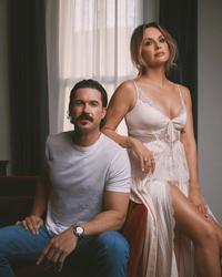 Carly Pearce and Riley Green 2026 press photo