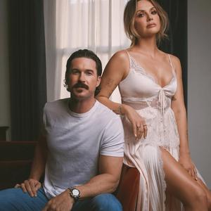 Carly Pearce and Riley Green 2026 press photo