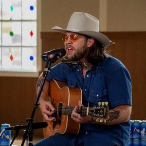 Artist - Tyler Halverson @ Holler Nashville Session, Presented by Montucky Cold Snacks