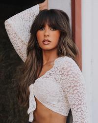 Holler Country Music