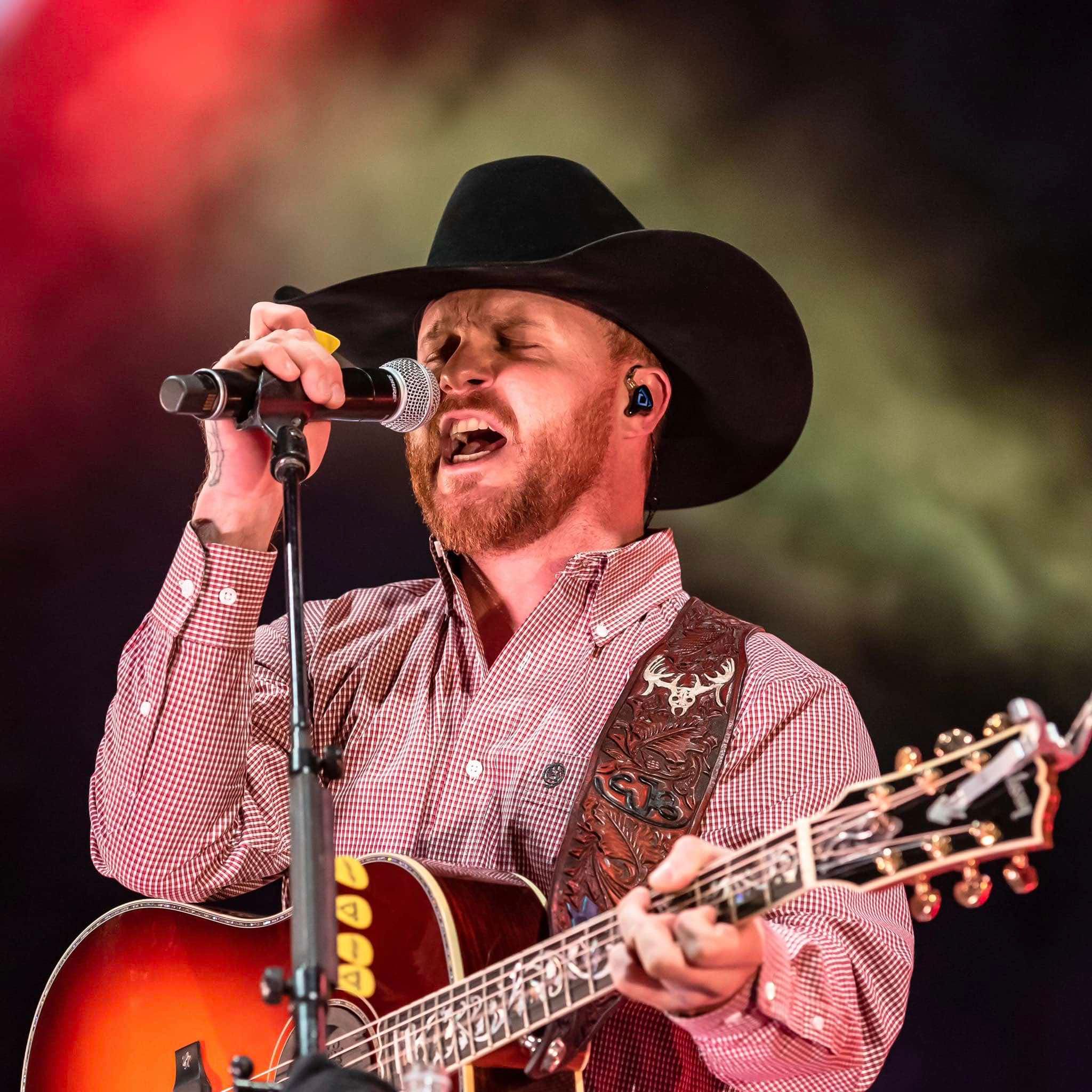 Cody Johnson Takes Home 2023 CMT Performance of the Year Award