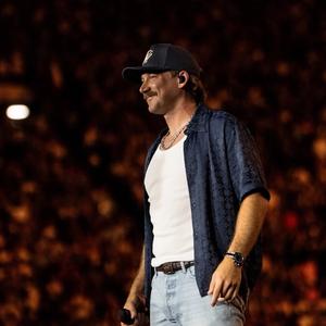 Morgan Wallen performing in 2026