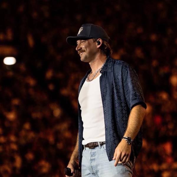Morgan Wallen performing in 2026