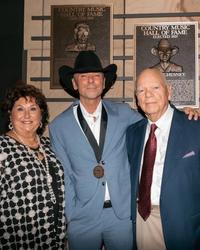 Artist - Kenny Chesney, His Mother & His Father