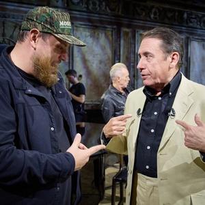 Artist - Luke Combs & Jools Holland 1