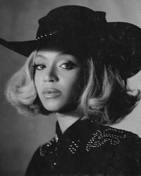 Holler Country Music