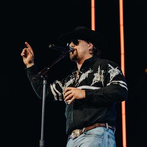 Gavin Adcock performing live