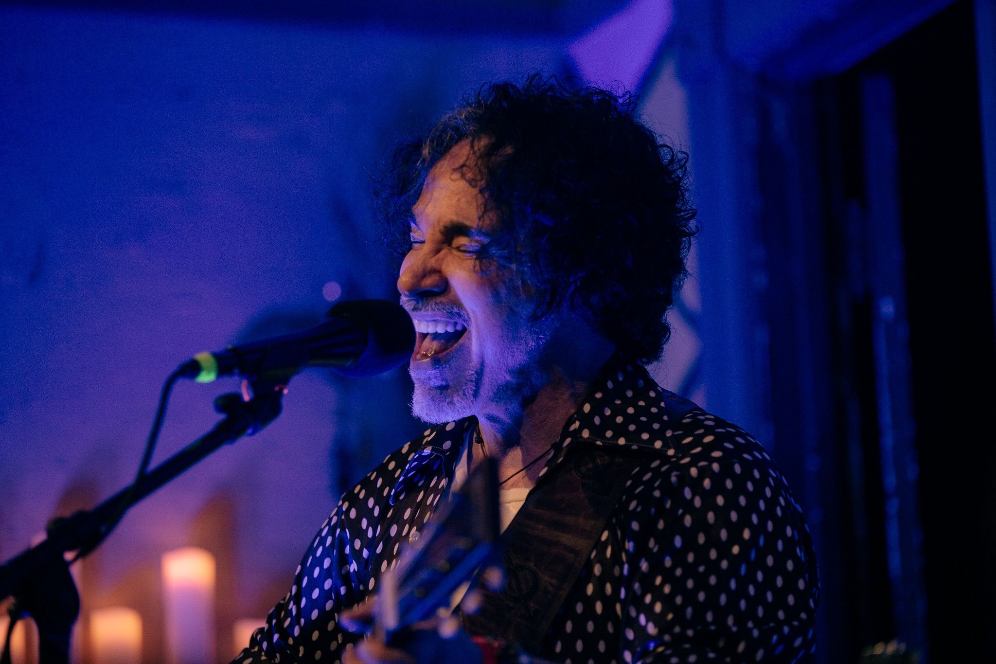 Holler Country Music