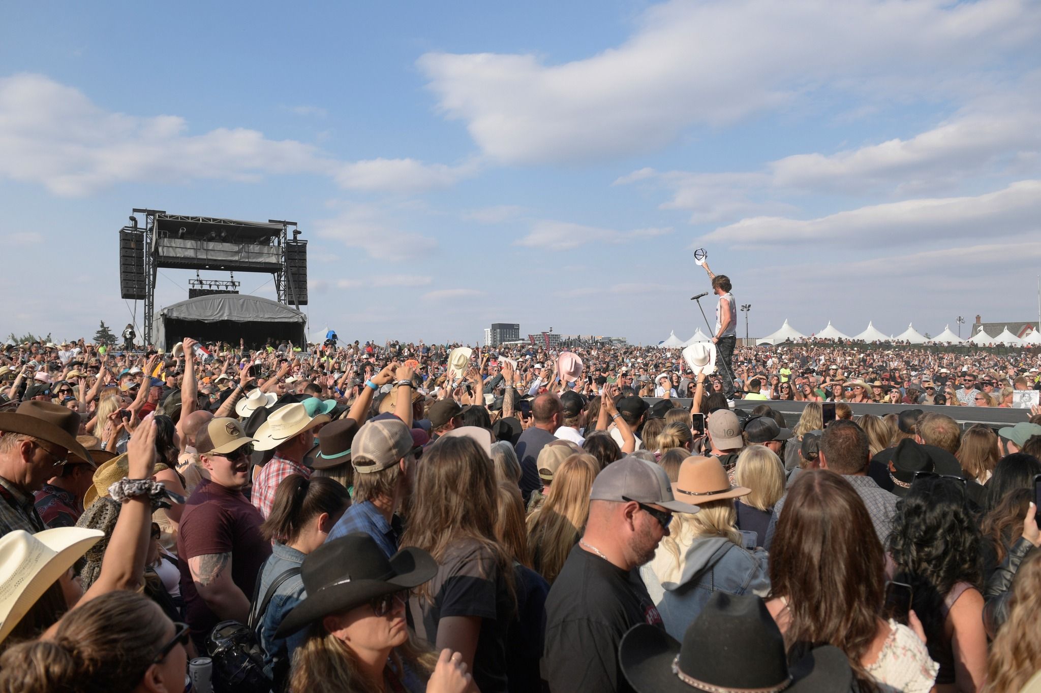 Country Thunder Alberta 2024 LineUp, Dates & Tickets Holler
