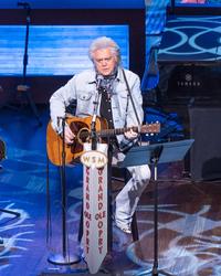 Holler Country Music