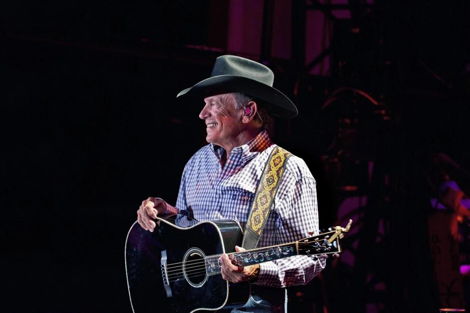 George strait concert tour 2025 dates tickets setlist merch