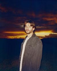 Artist - Jonah Kagen 2